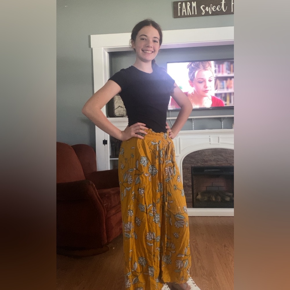 Floral print baggy pants